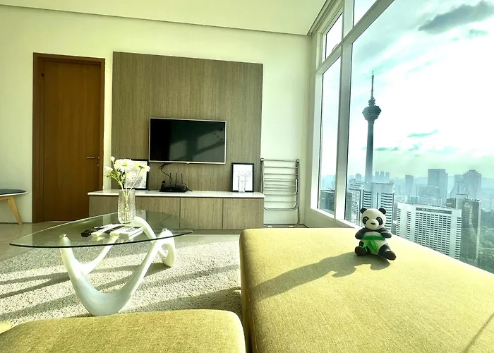 Lovely 2&3Bedrooms Condo Klcc And Kl Tower View