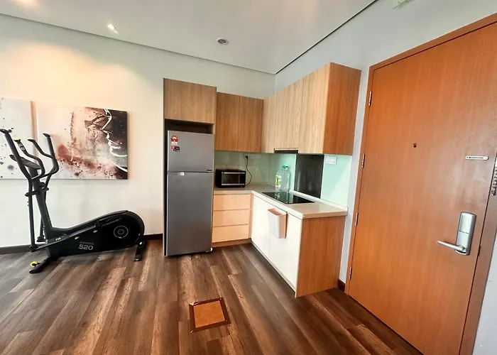 Lovely 2&3Bedrooms Condo Klcc And Kl Tower View