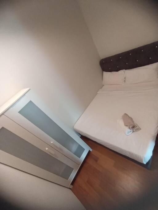 Lovely 2&3bedrooms Klcc And Kl Tower View Apartment *