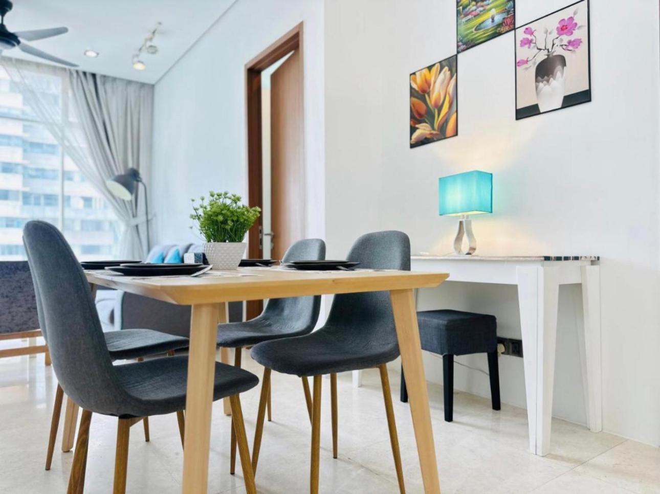Apartment Lovely 2&3bedrooms Klcc And Kl Tower View